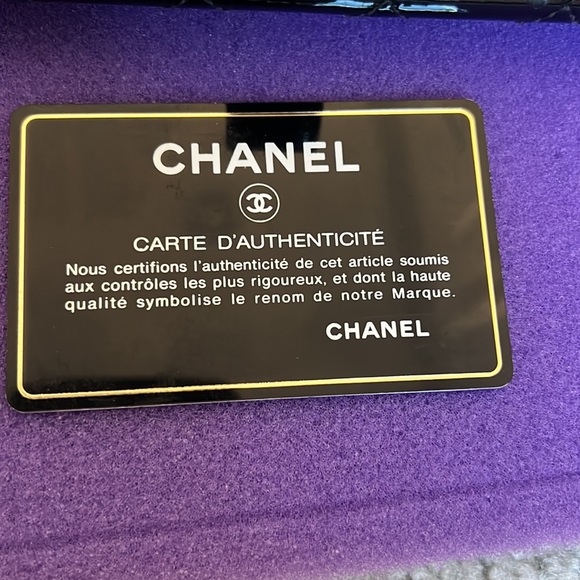 Authentic Chanel long wallet - Picture 6 of 17
